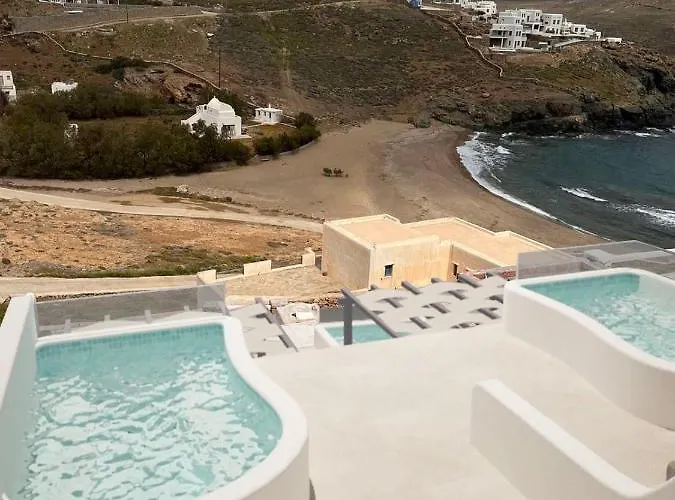 Myrsini\'S Luxury Suites Merchia